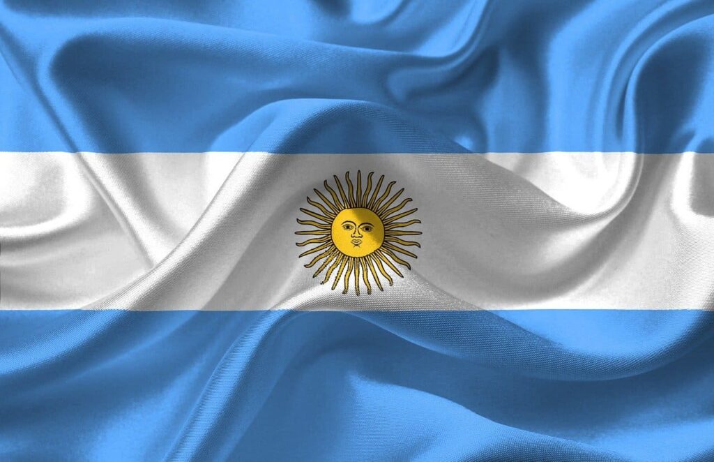 Peso argentino valoriza 25% em relação ao dólar