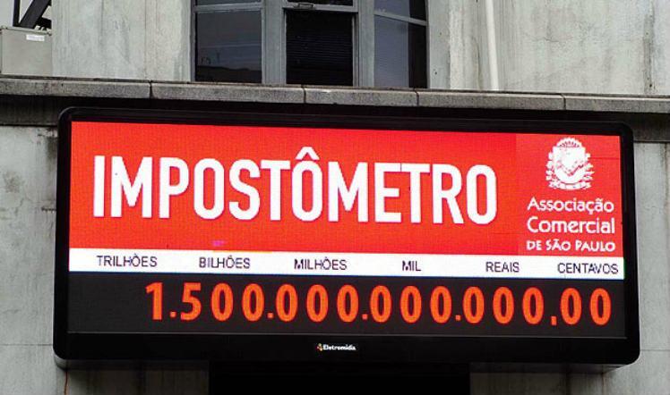 Impostômetro atinge a marca de R$ 1,5 trilhão 