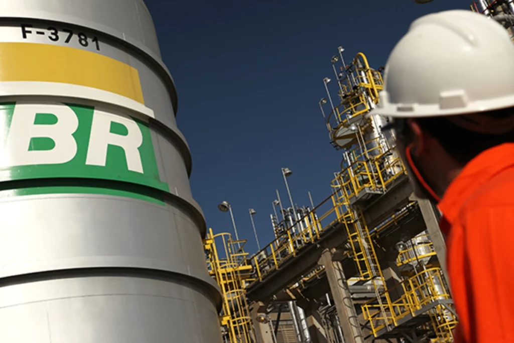 Aloizio Mercadante na Petrobras: Acionistas (PETR4) estão preocupadíssimos