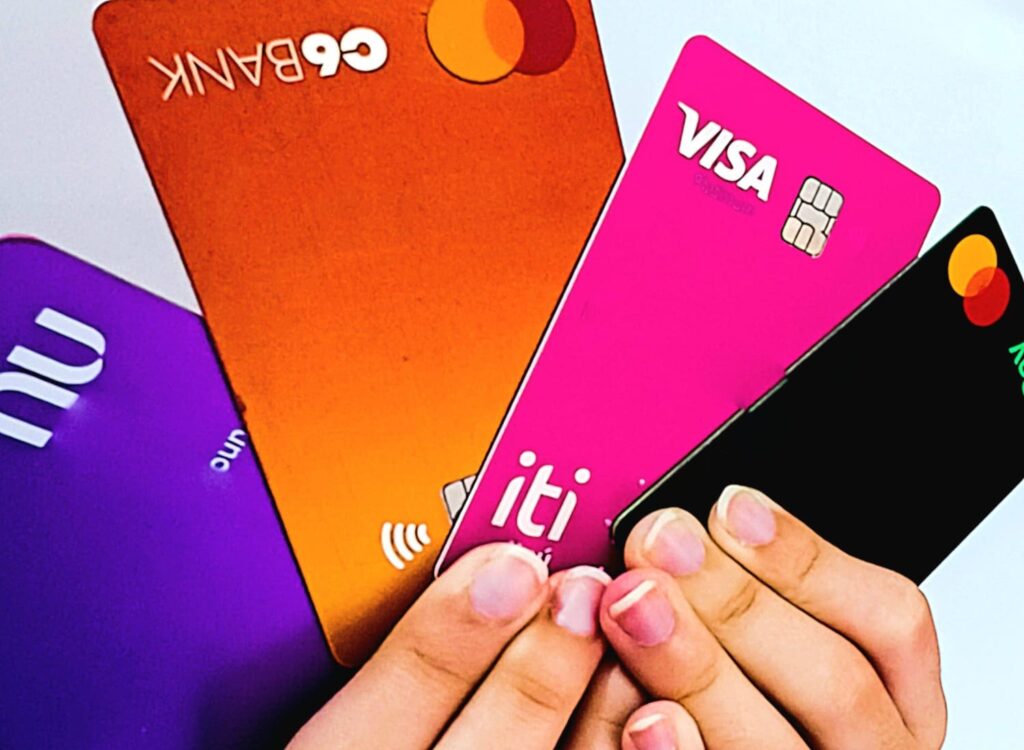 Cartões de crédito sem anuidade: os melhores para solicitar agora!