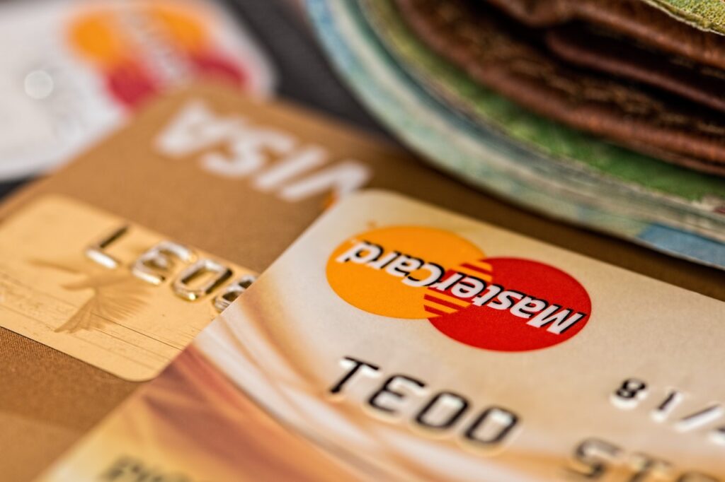 Cartão de crédito que dá dinheiro de volta: veja qual o melhor