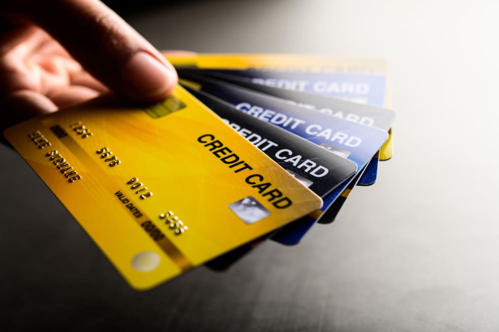 Descubra os cartões de crédito online com aprovação instantânea