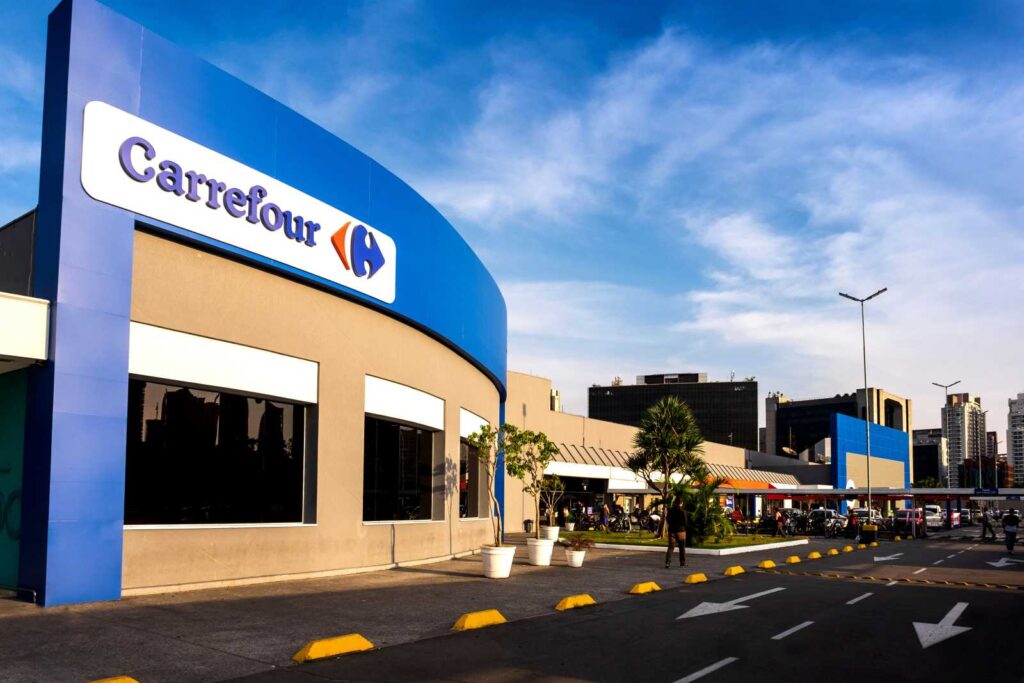 Carrefour está encerrando lojas em todo o Brasil: o que está acontecendo?